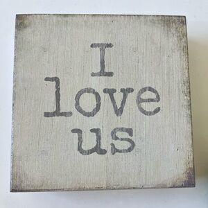 Gray 'I Love Us' Wall Art